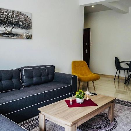 Silver Central Apartment Volos Buitenkant foto